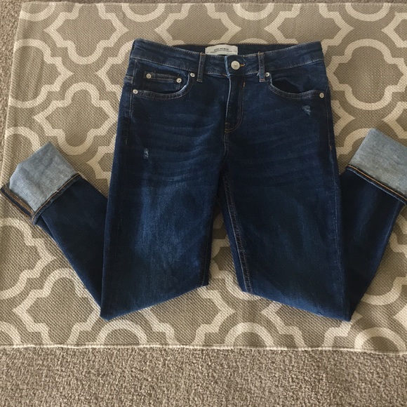 Zara Premium Denim Collection Jeans; size 6 - Picture 5 of 8